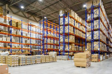 Interior,Of,A,Modern,Warehouse,Storage,Of,Retail,Shop,With Interior,Of,A,Modern,Warehouse,Storage,Of,Retail,Shop,With